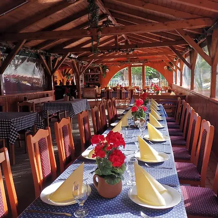 Park Kemp Hédervár