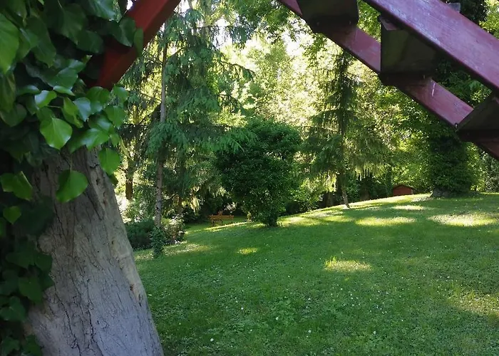 营地 Park Hédervár