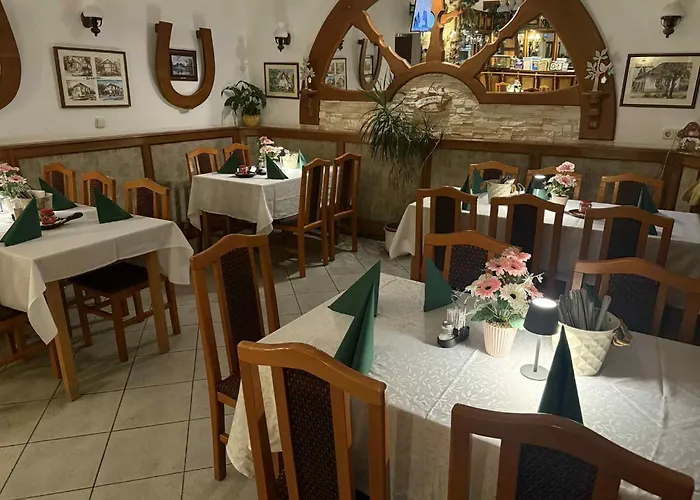 Park 营地 Hédervár